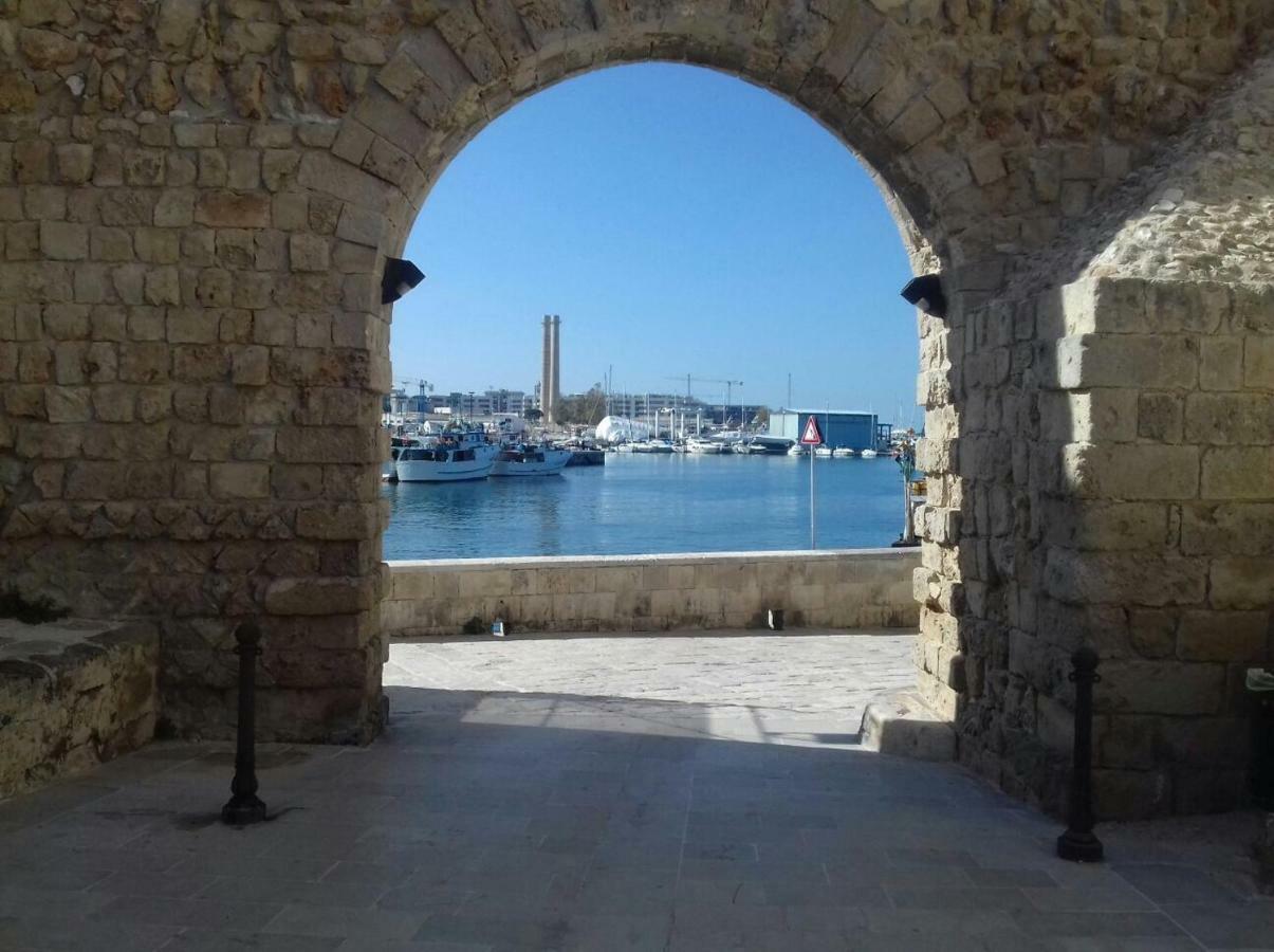 Casa Vacanze Antiche Mura E Poi Monopoli Kültér fotó